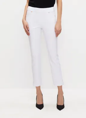 Essential Pull-On Capri Pants