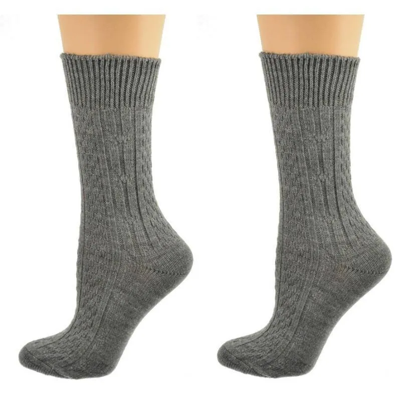 Women's Classic Cable Knit Acrylic Crew Socks 2 Pair Pack